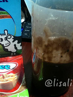 Foto resep Dark Choco Oat - Minuman Sereal Gandum Coklat yg Nyoklat Banget
