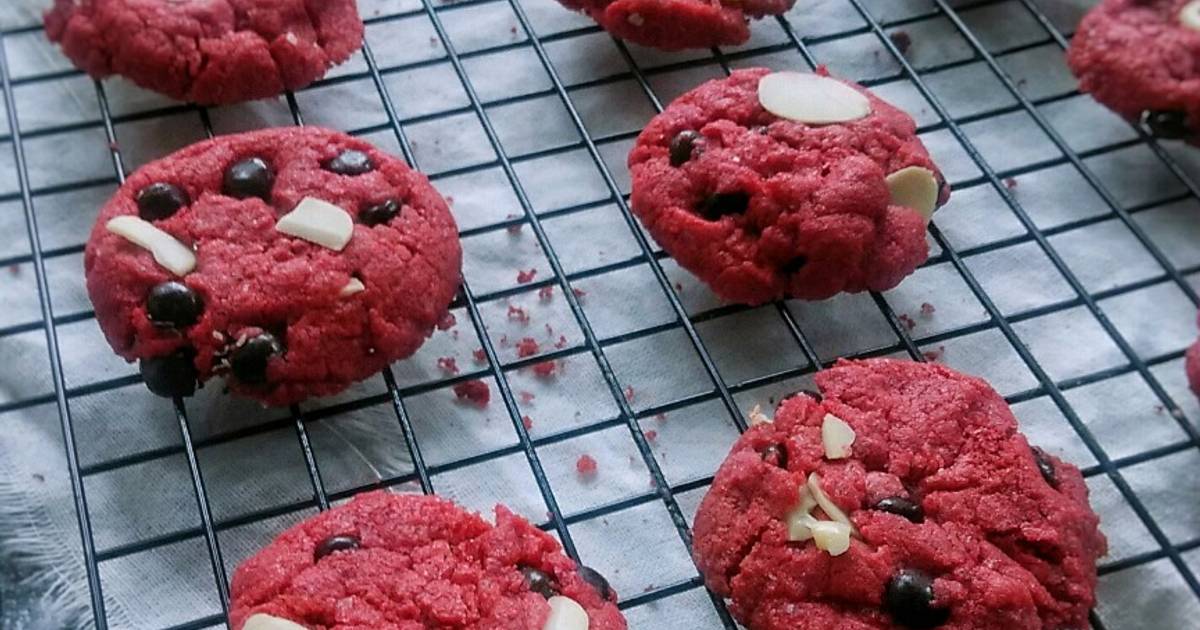 Red Velvet cookie. Red Velvet cookie x Pastry cookie. Red Velvet cookie and Pastry cookie. Red Velvet cookies and Pastry cookies. Red cookies