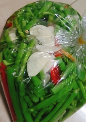 Hình của món Dưa chua rau nhút.