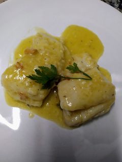 Una foto de Bacalao al pil pil