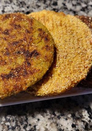 Una foto de Hamburguesas de Mijo, Soja hongos y vegetales