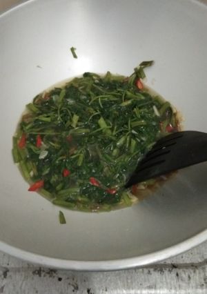 Foto resep Tumis kangkung sederhana