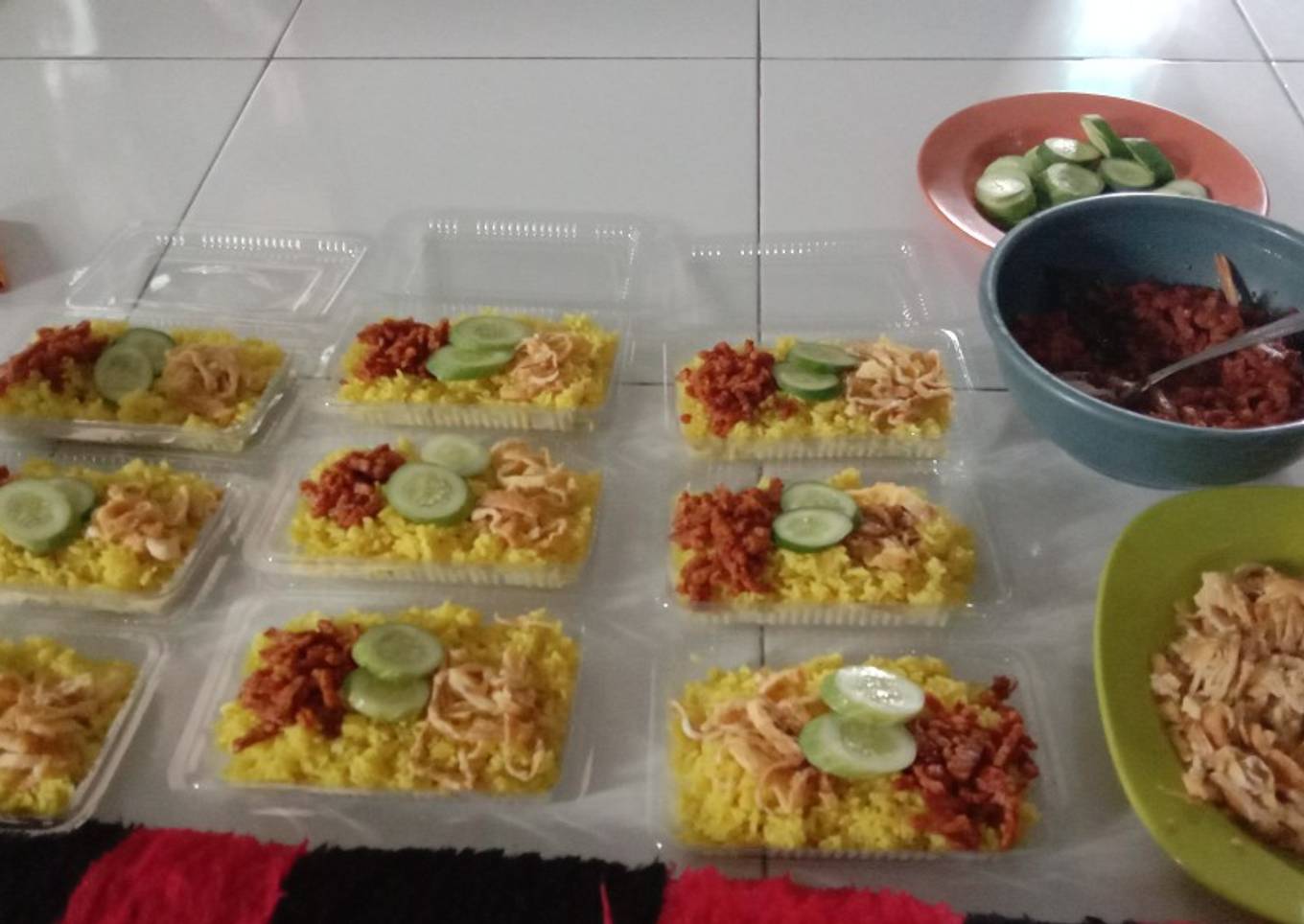 Nasi kuning simpel