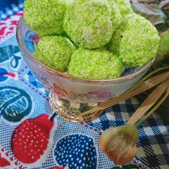 A picture of Green coconut balls /laddu.