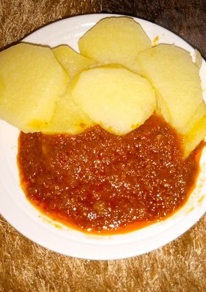 White yam with stew ainihin hoton girkin