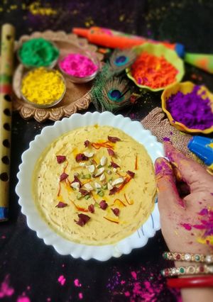 ঠান্ডাই সিমুইয়া ক্ষীর(thandai simuiyan khir recipe in bengali) রেসিপির প্রধান ছবি