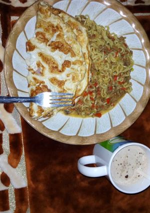 A picture of Indomie with minced meat.