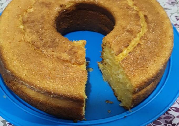 Como fazer um bolo de milho cremoso: receita prática e fácil