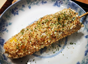 A picture of Elotes (Mexican Street Corn).
