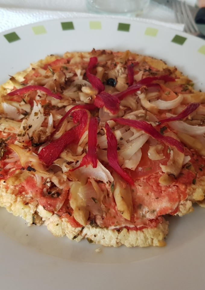 Una foto de Pizza con masa de tofu