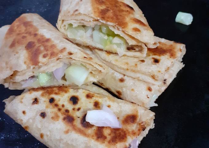 Quick spicy mayonnaise roll