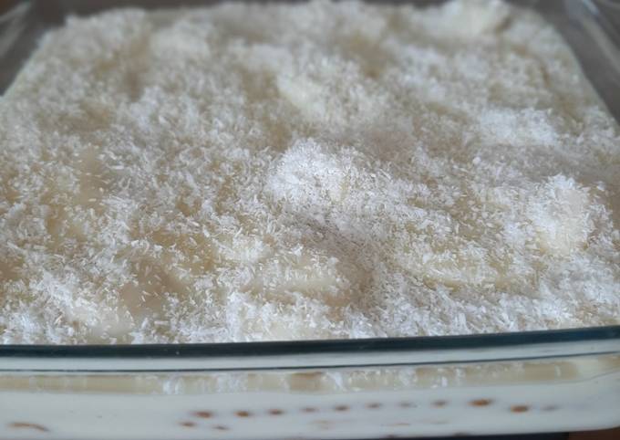 How to Make Homemade Biscuit Pudding