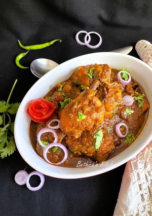 A picture of Tomato Chicken (lunch special).