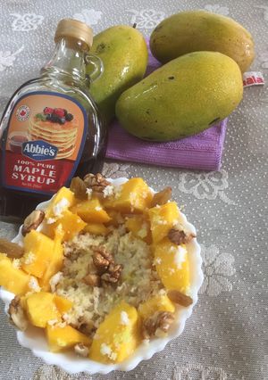 A picture of Mango oatmeal.