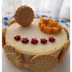 A picture of Mango cream cake.