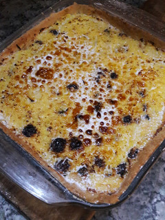 Una foto de Tarta de Ricota, Manzanas y Pasas de uva