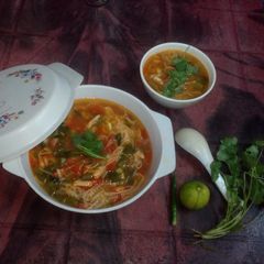 A picture of Thukpa(a tasty soup).