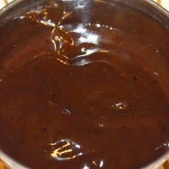 A picture of Mango ki khatti methi chutney.