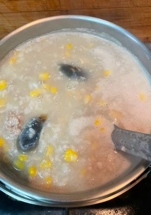 皮蛋瘦肉粥 的食譜成品照片