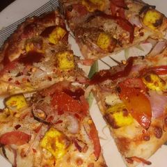 A picture of Cheese Pizza.