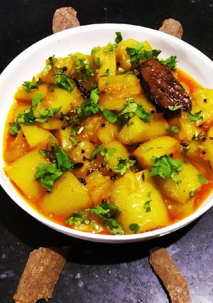 A picture of Bottle Gourd Curry (sweet & tangy).