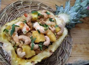 Una foto de Khao pad Saparod o arroz frito con piña 🍍🇹🇭