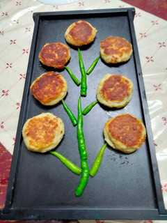 A picture of Vrat wali tikki.
