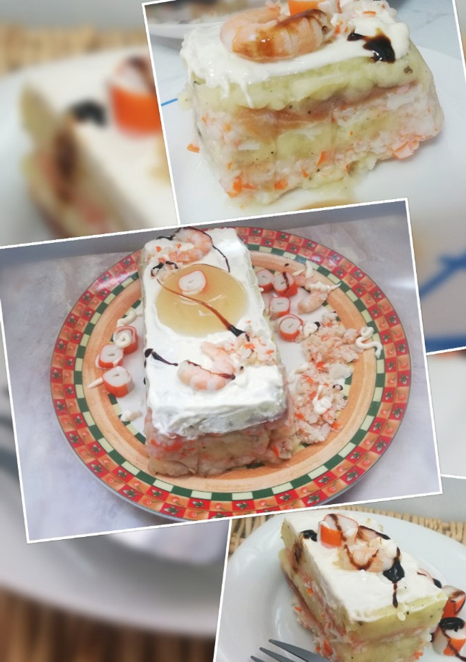 Una foto de Pastel de Langostinos, Salmón ahumado y Patatas