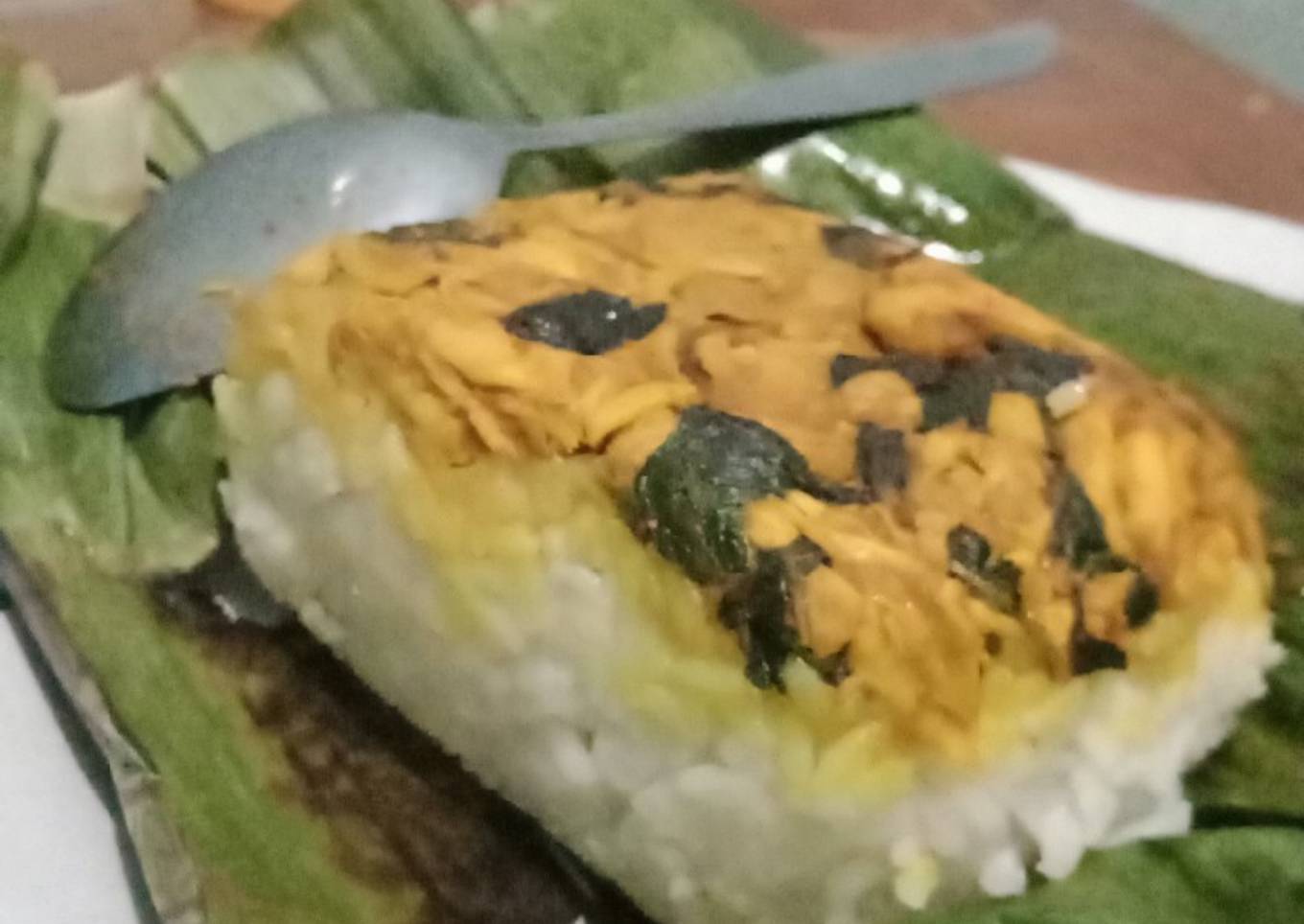 Nasi bakar ayam kemangi