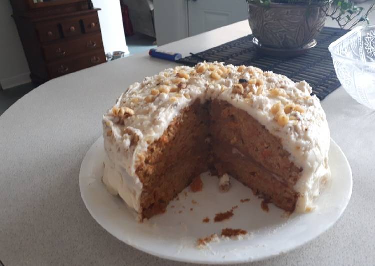 Simple Way to Prepare Homemade Carrot Cake