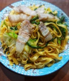 thịt ba chỉ xào rau