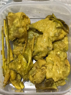 Foto resep Ayam goreng ungkep bumbu kuning