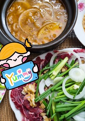 Hình của món Bò nhúng mắm ruốc.