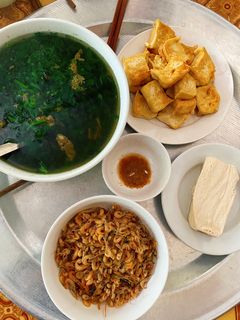 Hình của món Bữa trưa nhanh gọn 65k.