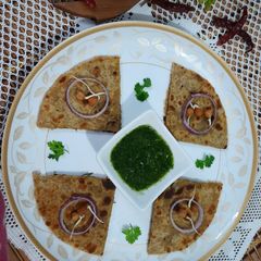 A picture of Blackgram Sprout Paratha.