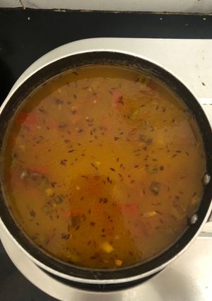 A picture of Dal fry.