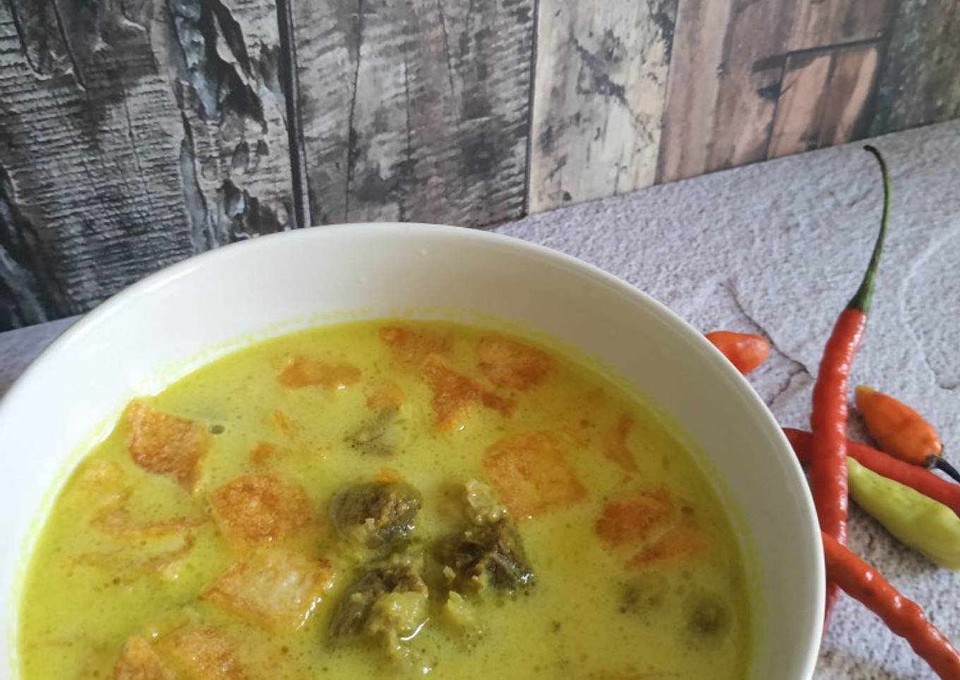 Resep Soto Daging Kuah Santan, Bisa Manjain Lidah