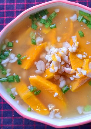 Hình của món Canh bí đỏ đậu phộng(món chay).