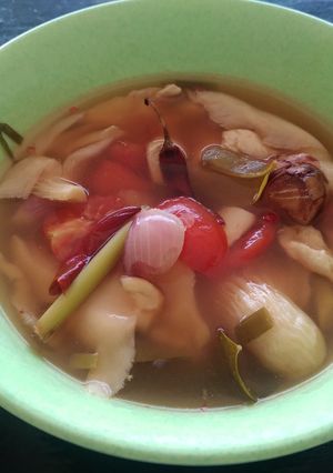 Foto resep Sop Tom Yum Ayam Bening Gampang
