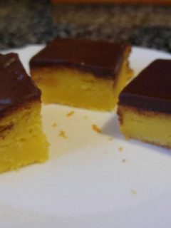 Una foto de Bizcocho de naranja con chocolate