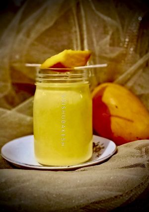 A picture of 5 Minutes Alphonso Mango Milk Shake.