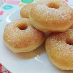 รูปของ 🧡 Donat Kentang~
