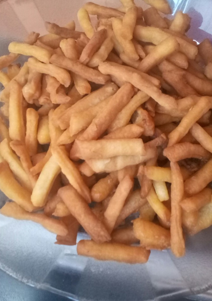 Una foto de Palitos Salados caseros😁😋