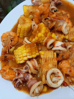 Foto resep Seafood Tumpah Pedas Manis