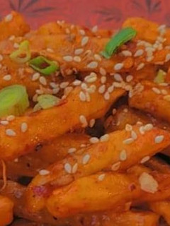 चिल्ली पोटैटो (chilli potato recipe in Hindi) रेसिपी मुख्य फोटो