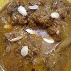 A picture of Murgh badami korma.