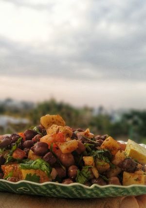 A picture of Chana chat.