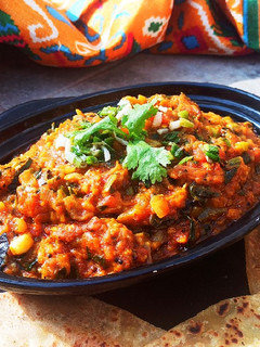 રીંગણ નો ઓળો (Ringan Oro Recipe In Gujarati) રેસીપી મુખ્ય ફોટો