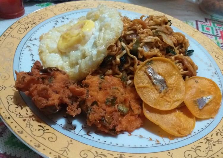 Mie Telor Sayur Komplit 💞