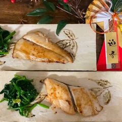 A picture of Butter Soy Sauce Fried Fish.